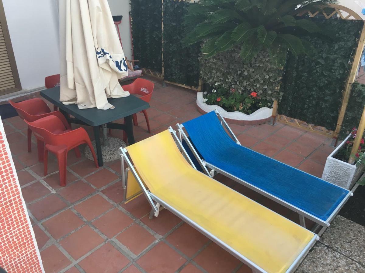 Anzio A Picco Sul Mare! Lägenhet Exteriör bild