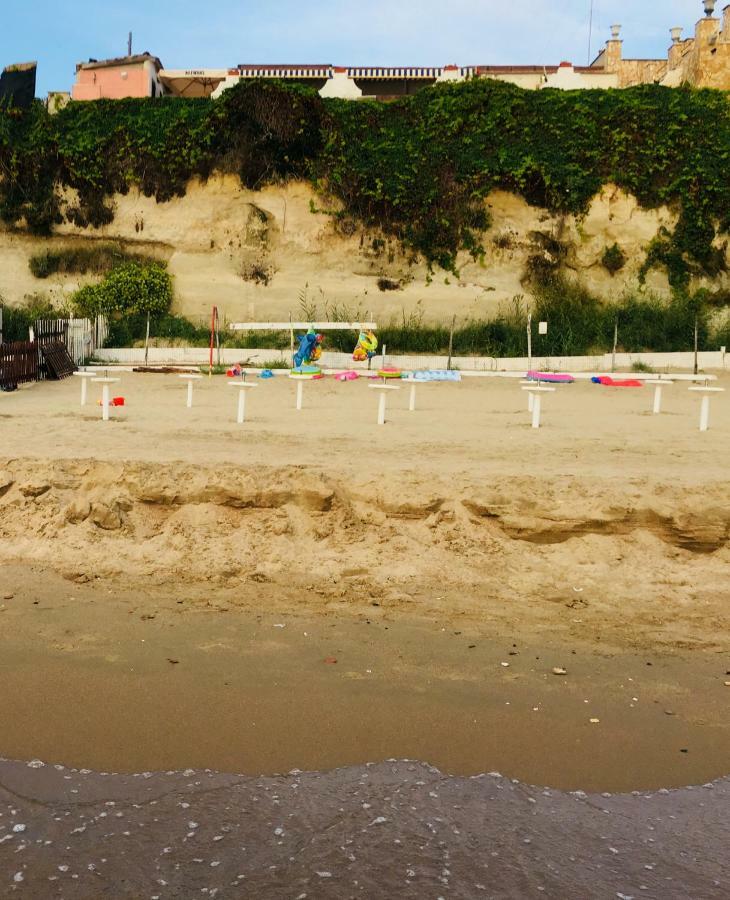 Anzio A Picco Sul Mare! Lägenhet Exteriör bild