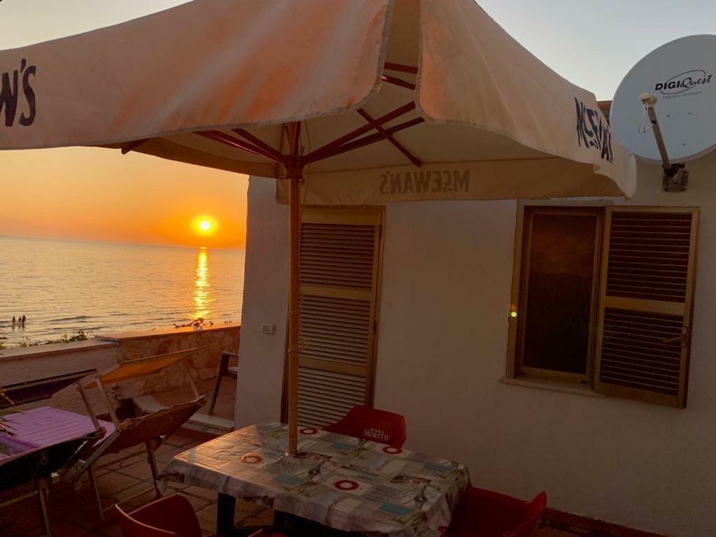 Anzio A Picco Sul Mare! Lägenhet Exteriör bild